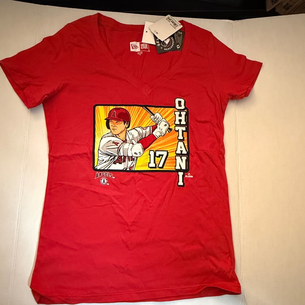 New Era Los Angeles Angels Shohei Ohtani 17 V-Neck Graphic T-Shirt Red Medium